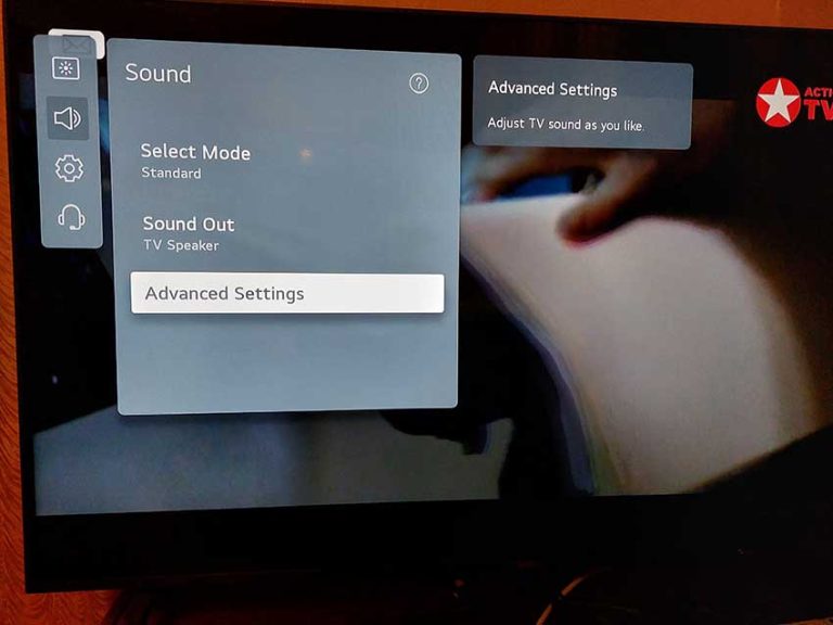 How to connect headphones to LG TV TabTV