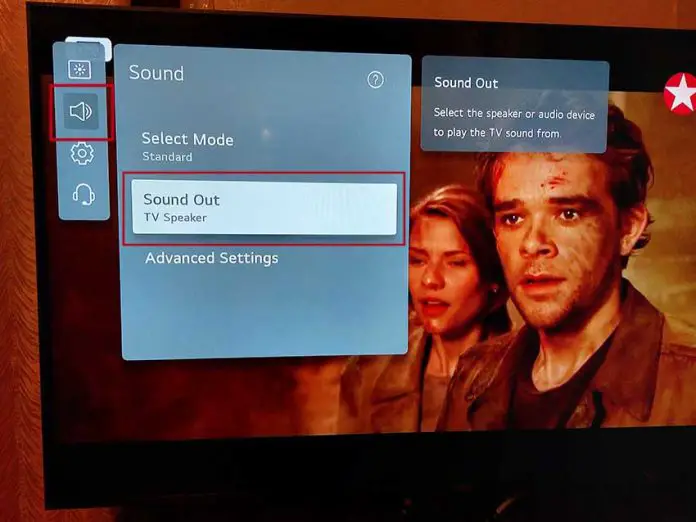 How to connect headphones to LG TV TabTV