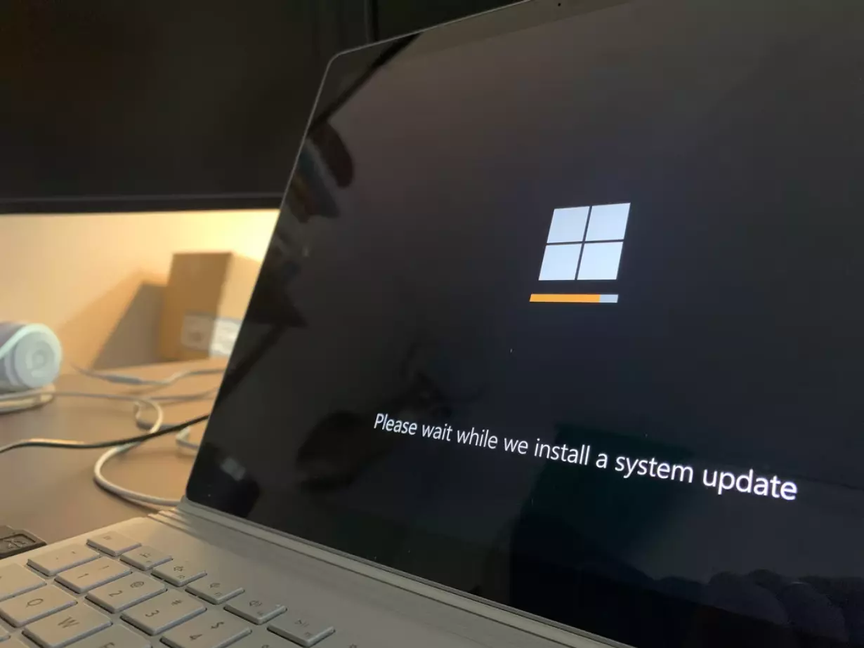 How to download and install Windows 10 latest update